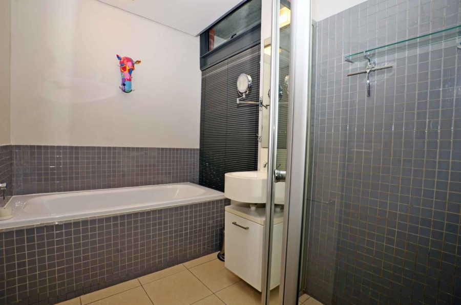 To Let 1 Bedroom Property for Rent in De Waterkant Western Cape